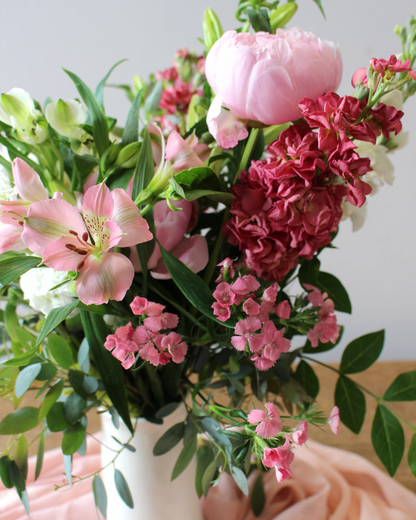🤍  Spécial fête des mères : un bouquet L aux couleurs douces + un atelier pour 99,90 € (au lieu de 120,20€)