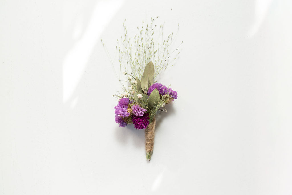 Boutonnière en fleurs séchées pour cérémonie - GROIX