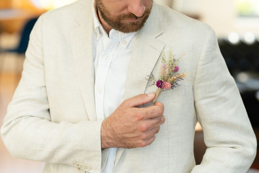 Boutonnière en fleurs séchées pour cérémonie - MOLÈNE