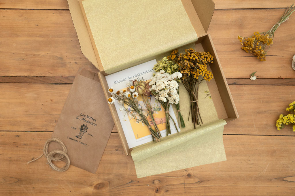 Kit DIY - Guirlande murale en fleurs séchées - Jaune