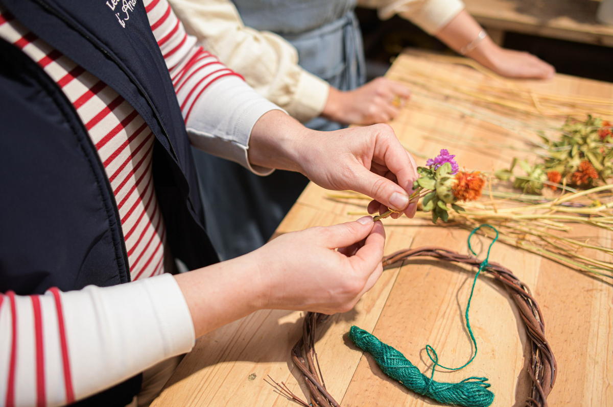Atelier : Créez votre couronne de fleurs séchées (toute l'année)